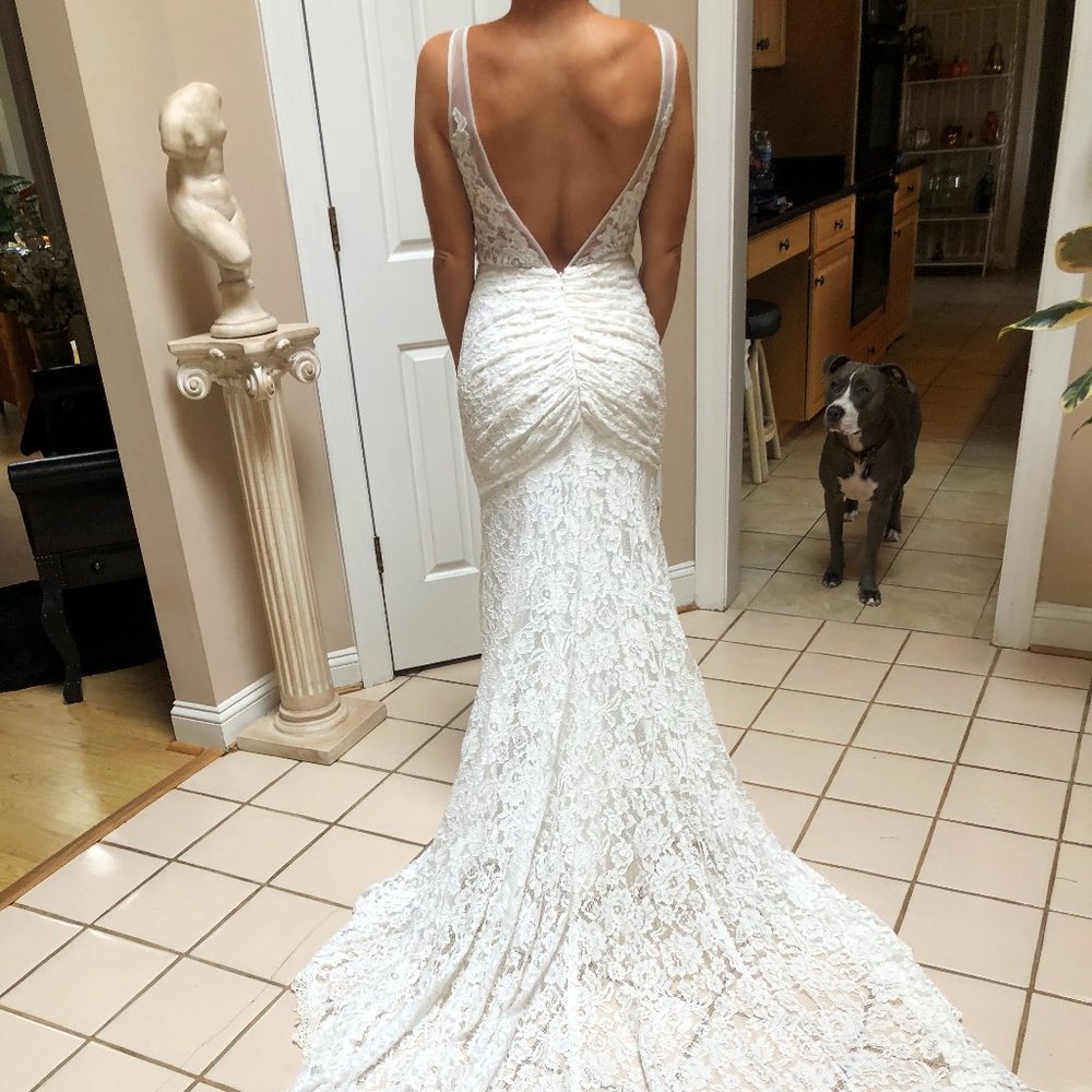 WEDDING GOWN -BRAND NEW W/ TAGS NEVER BEEN WORN